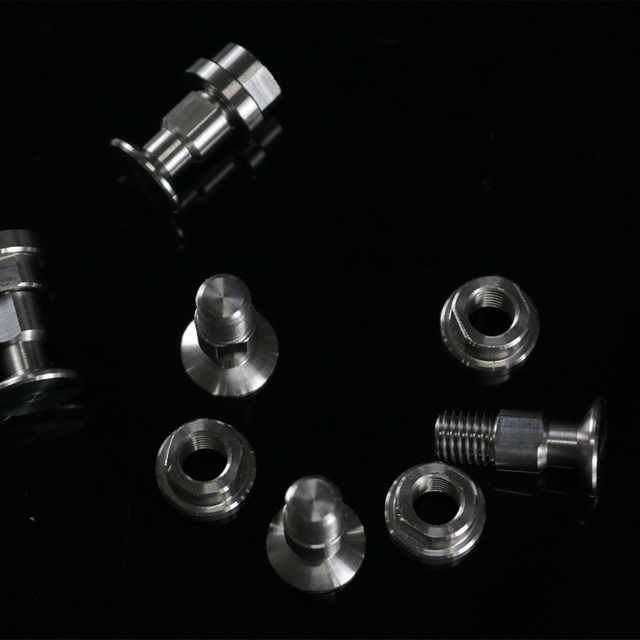 CNC 스테인레스 스틸 나사 및 너트